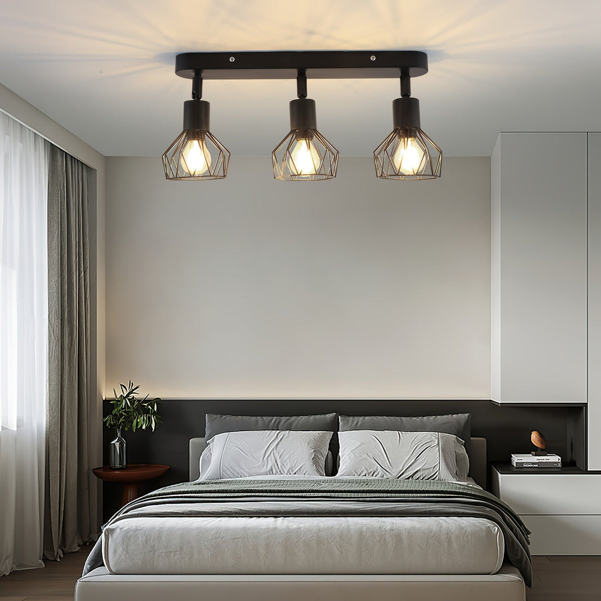 Vintage 3-Light Spotlight