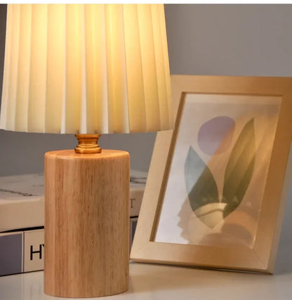 Pleated Table Lamp