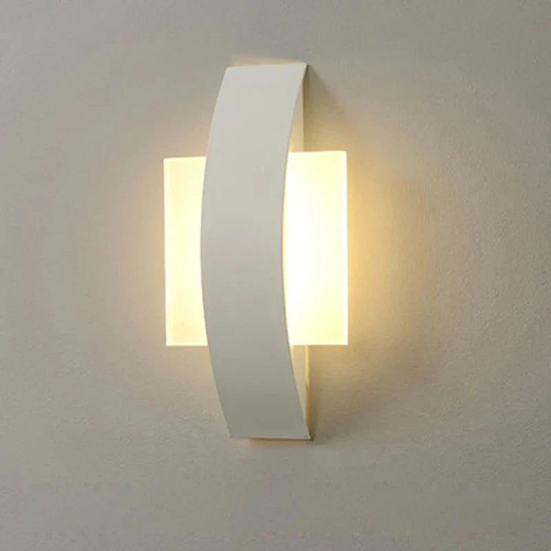 Acrylic Sphere Wall Lamp