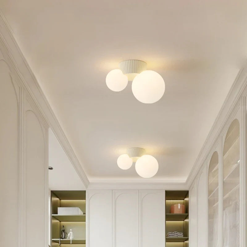 Luméa French Double Globe Light