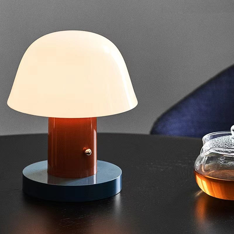 Rechargeable Mushroom Table Lamp