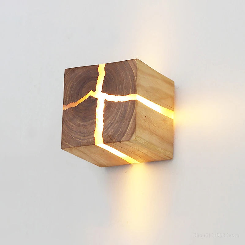 WoodAura Resin Wall Light