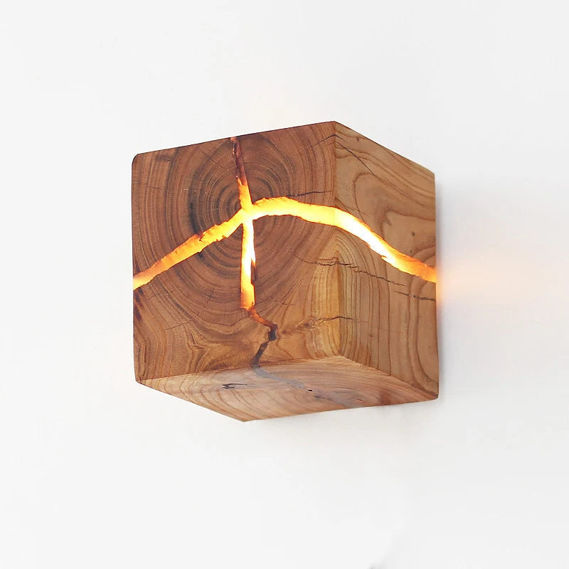 WoodAura Resin Wall Light