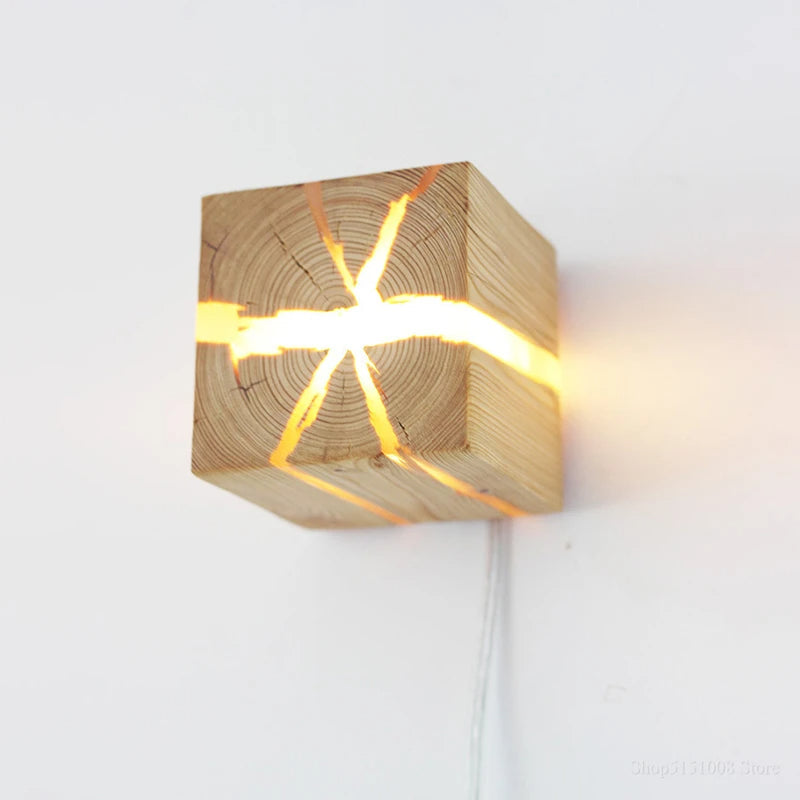 WoodAura Resin Wall Light