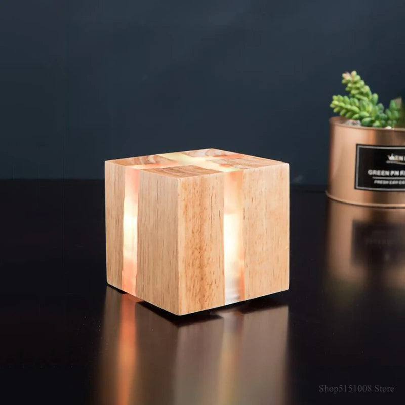 WoodAura Resin Wall Light