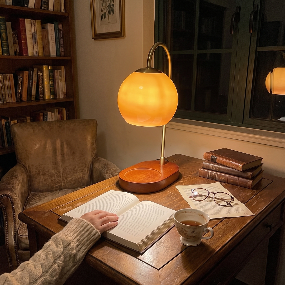 Table Lamp Candle Warmer lifestyle