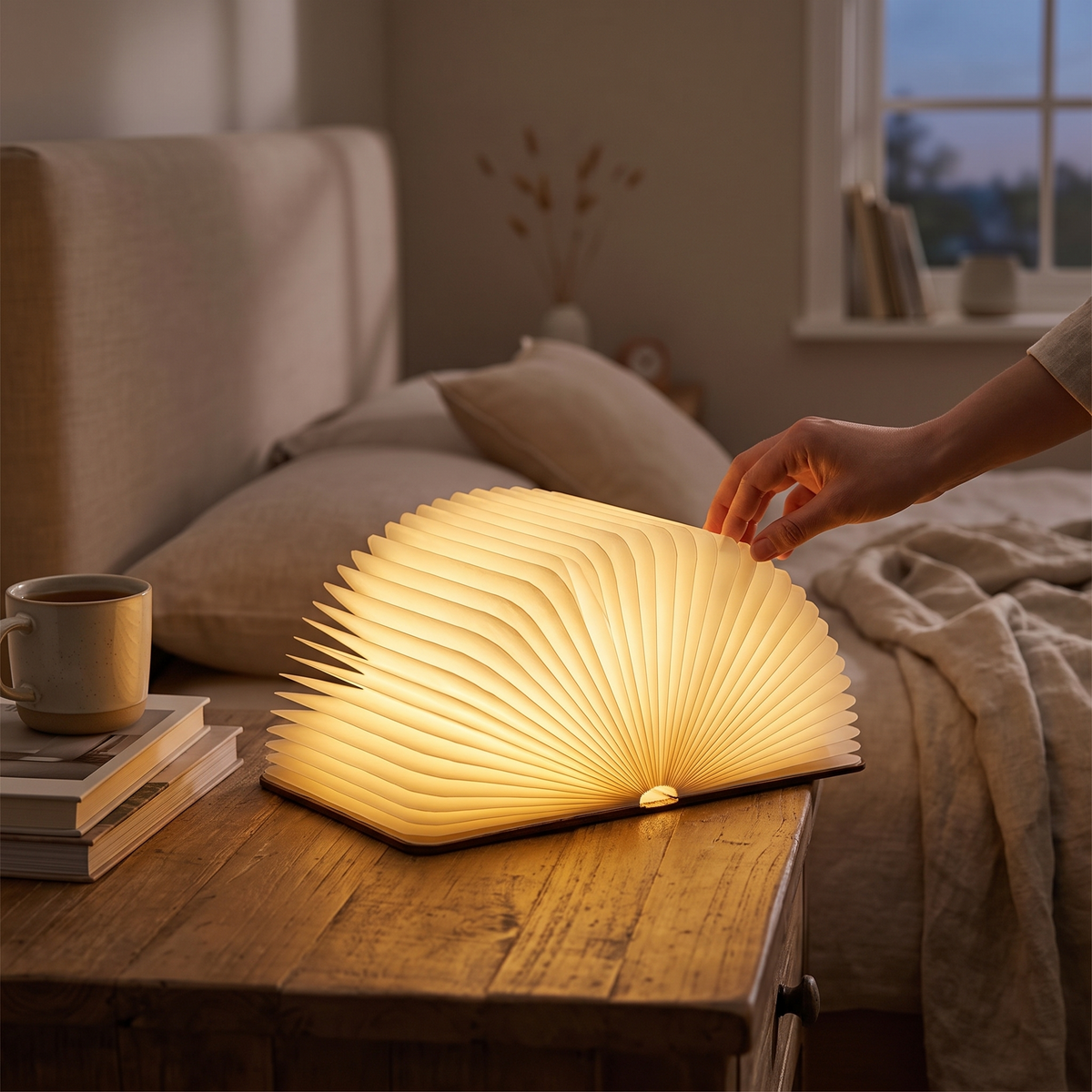 Lumibook Table Lamp lifestyle
