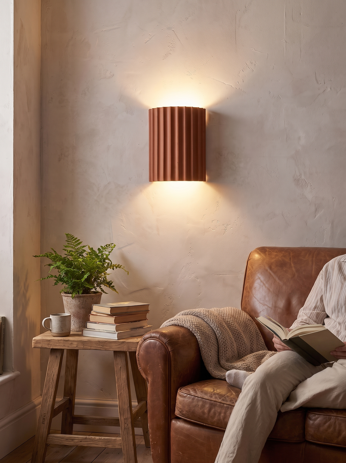 Nordic Modern Resin Wall Lamp lifestyle image 2