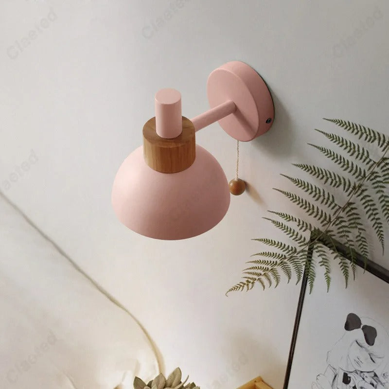 Nordic Wood Pull-Switch Lamp
